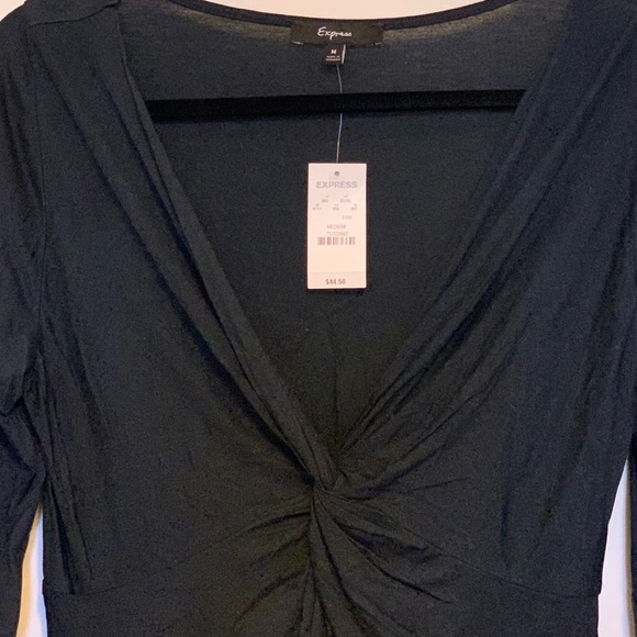 Express 3/4 sleeve top - Picture 3 of 3